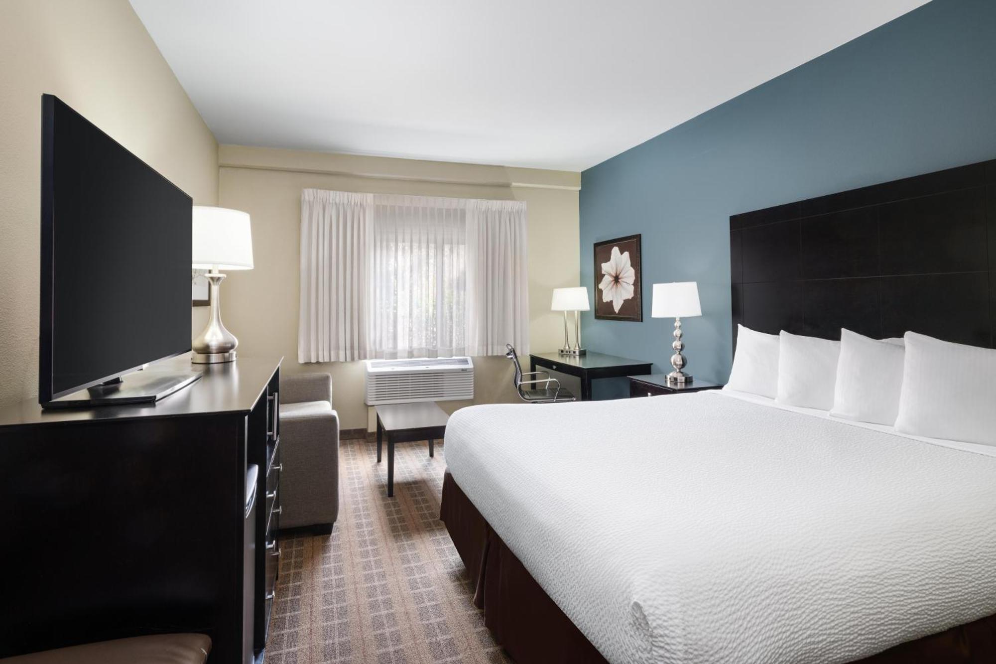 Hotel La Cuesta Inn, Bw Signature Collection 3*
