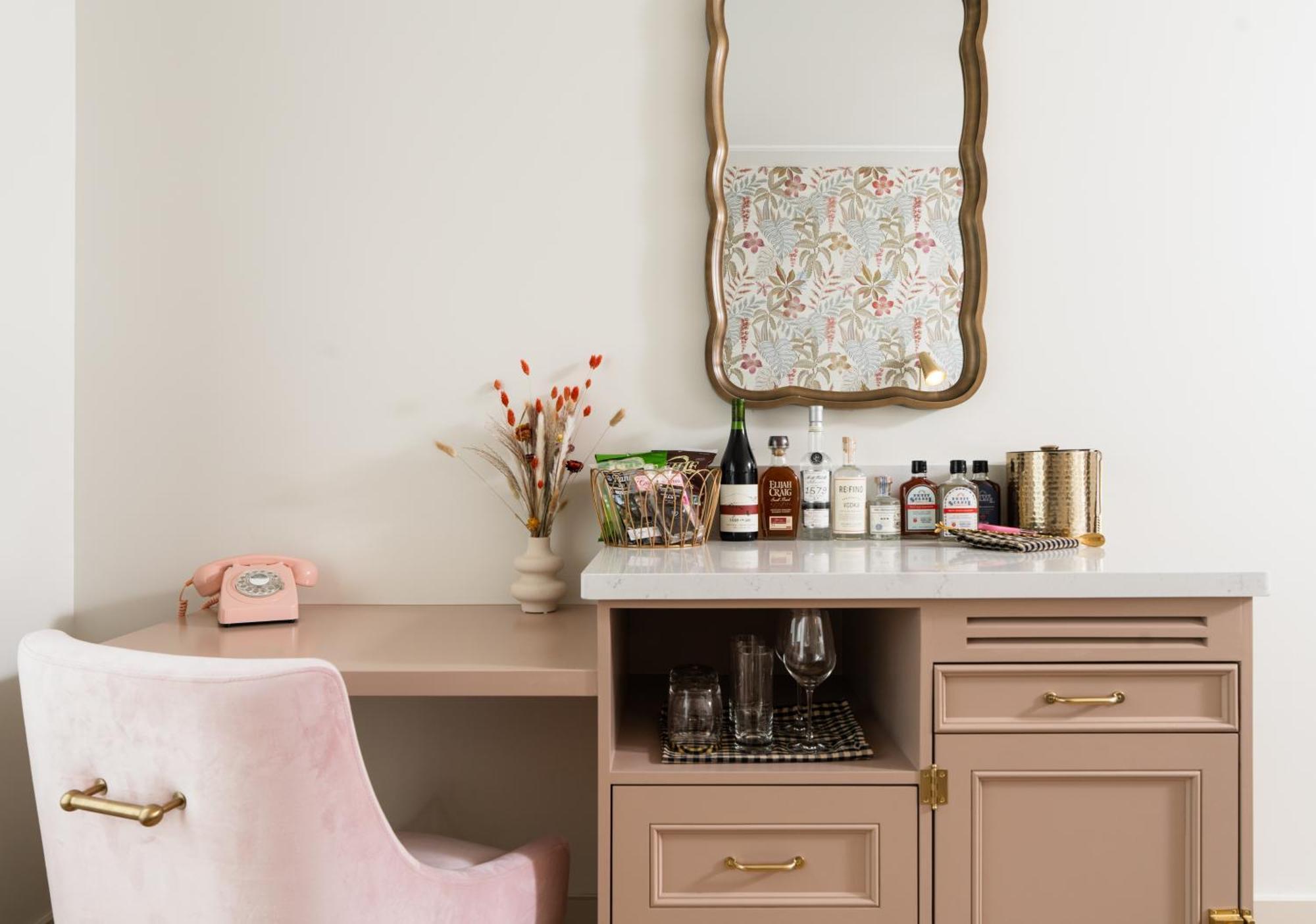 Petit Soleil - Bed, Breakfast And Bar Bed & Breakfast *