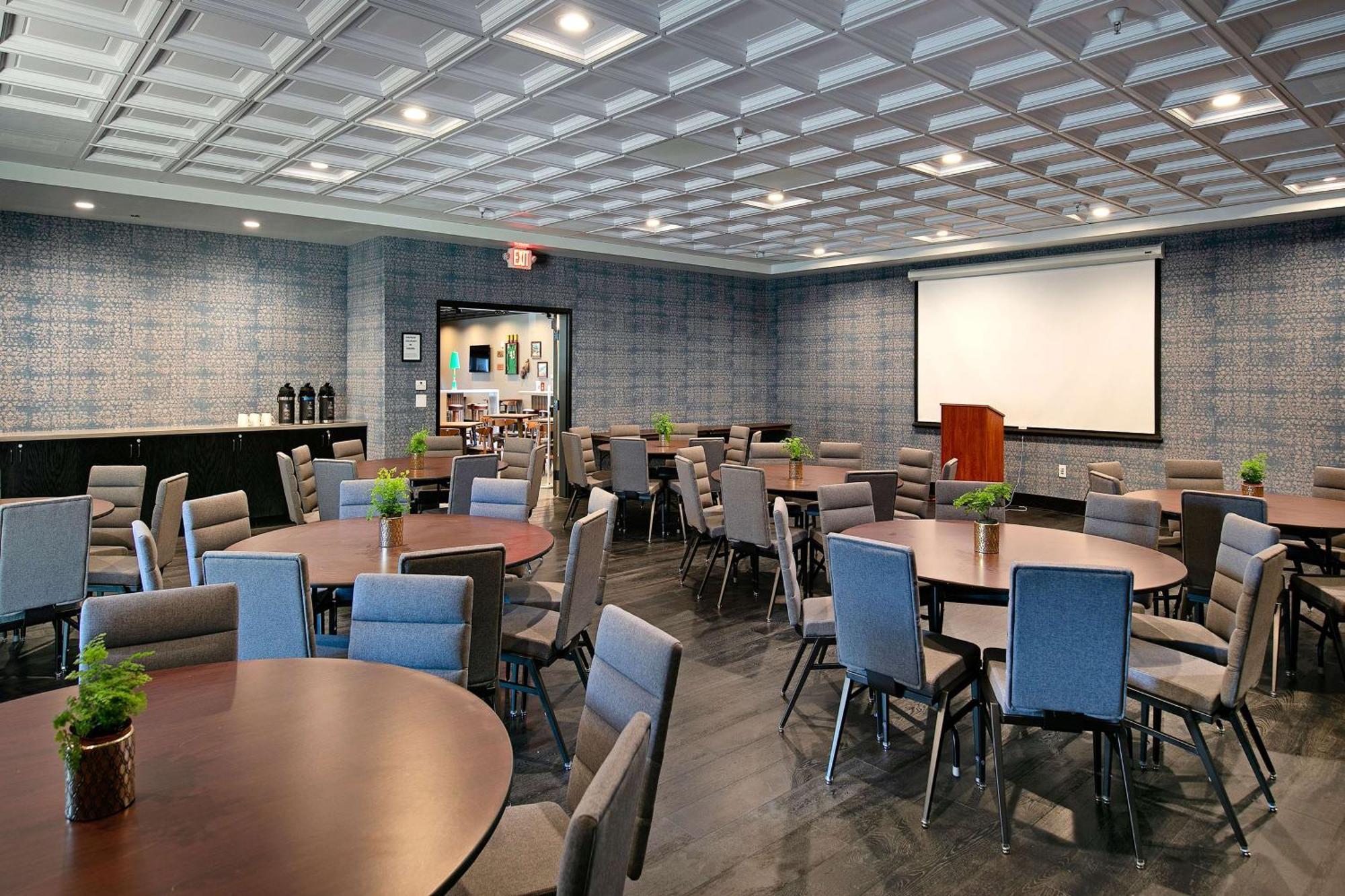 The Wayfarer San Luis Obispo, Tapestry Collection By Hilton