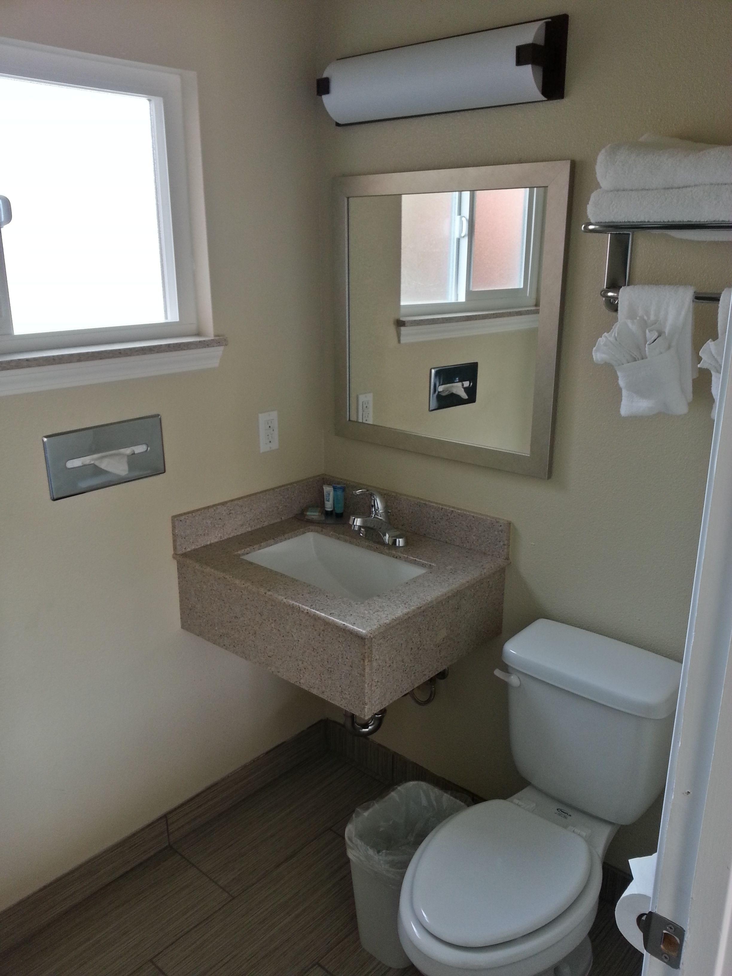 Avenue Downtown District Slo Inn 3*