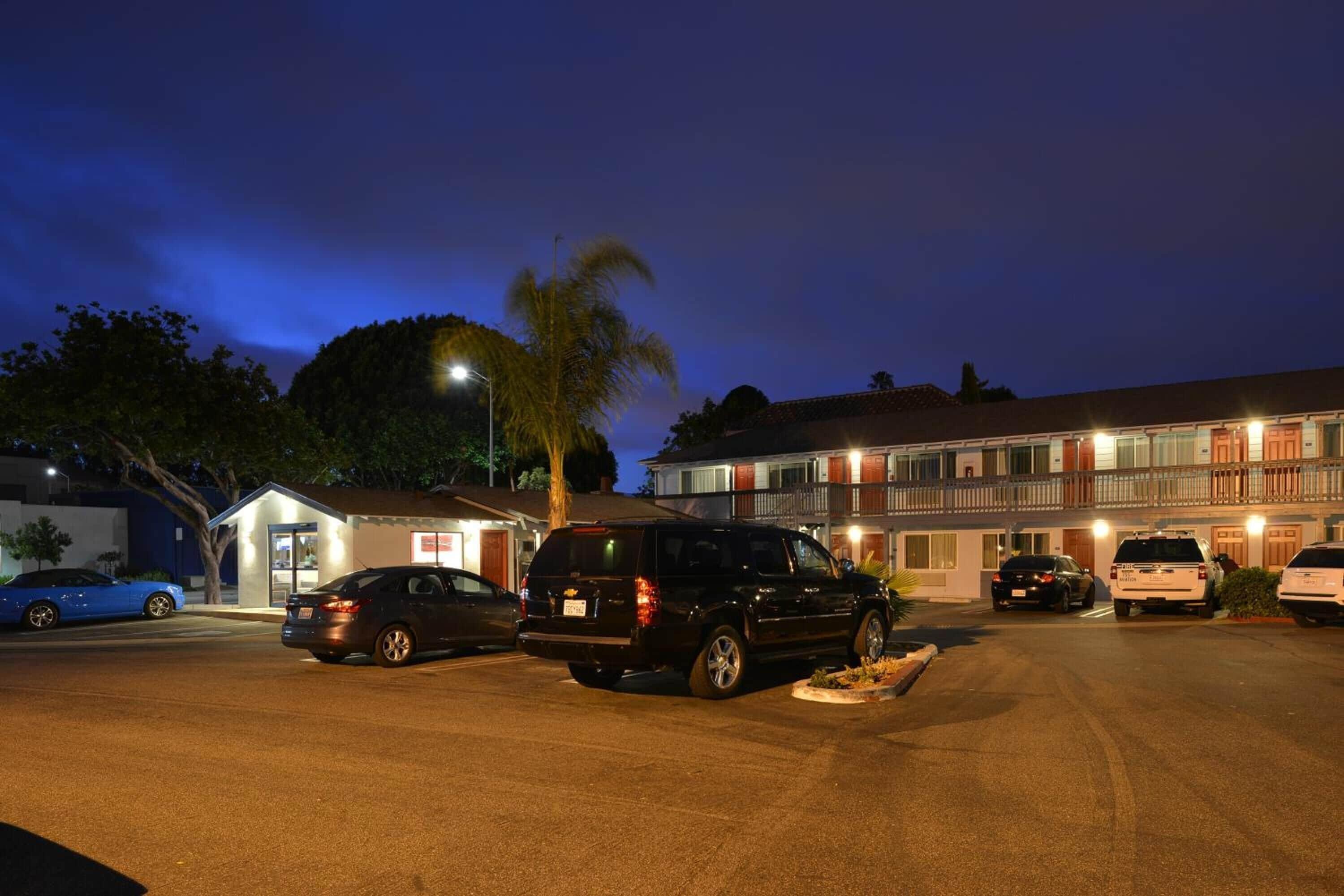 Avenue Downtown District Slo Inn San Luis Obispo