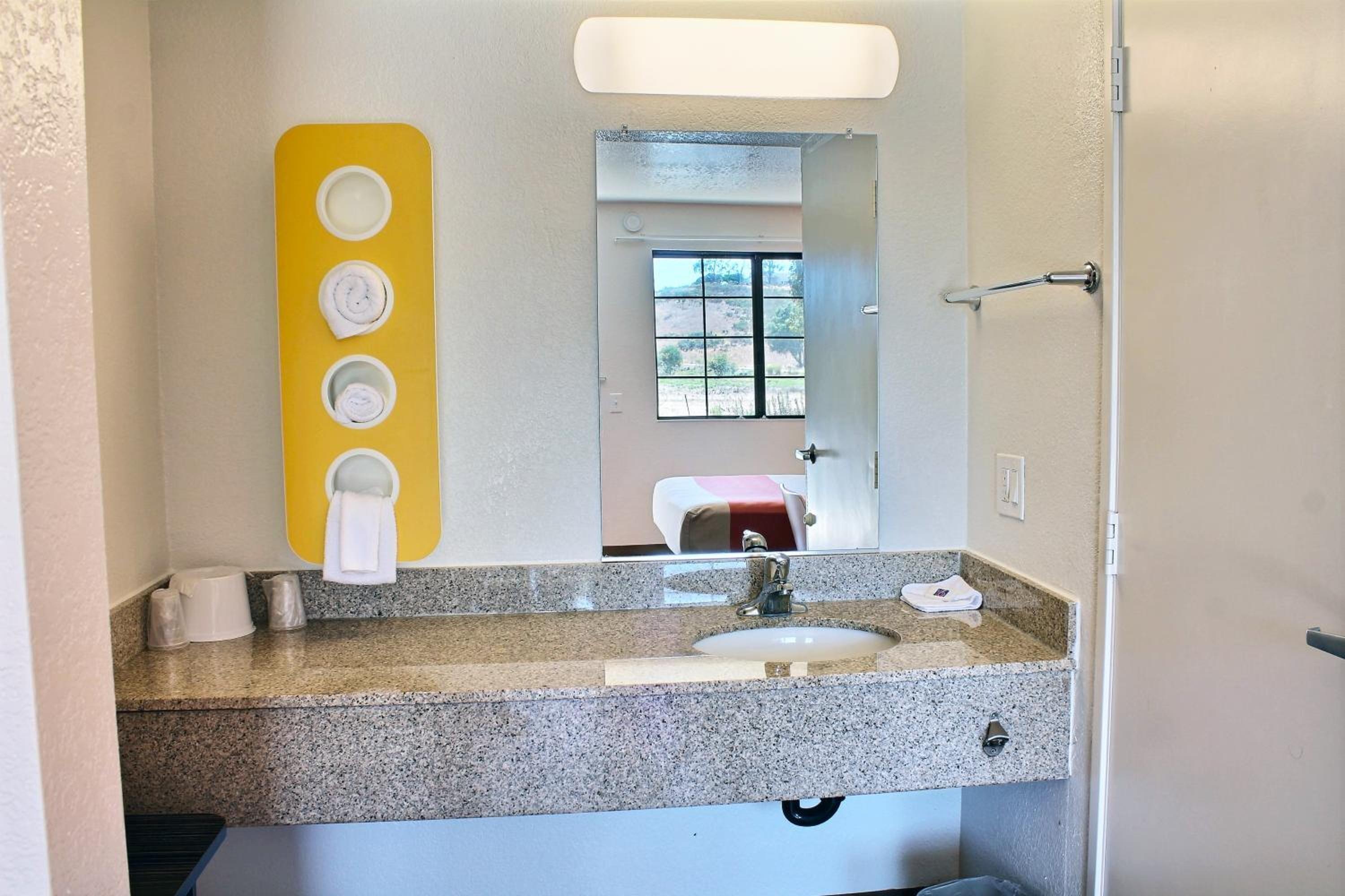 6-san Luis Obispo, Ca - South Hotel