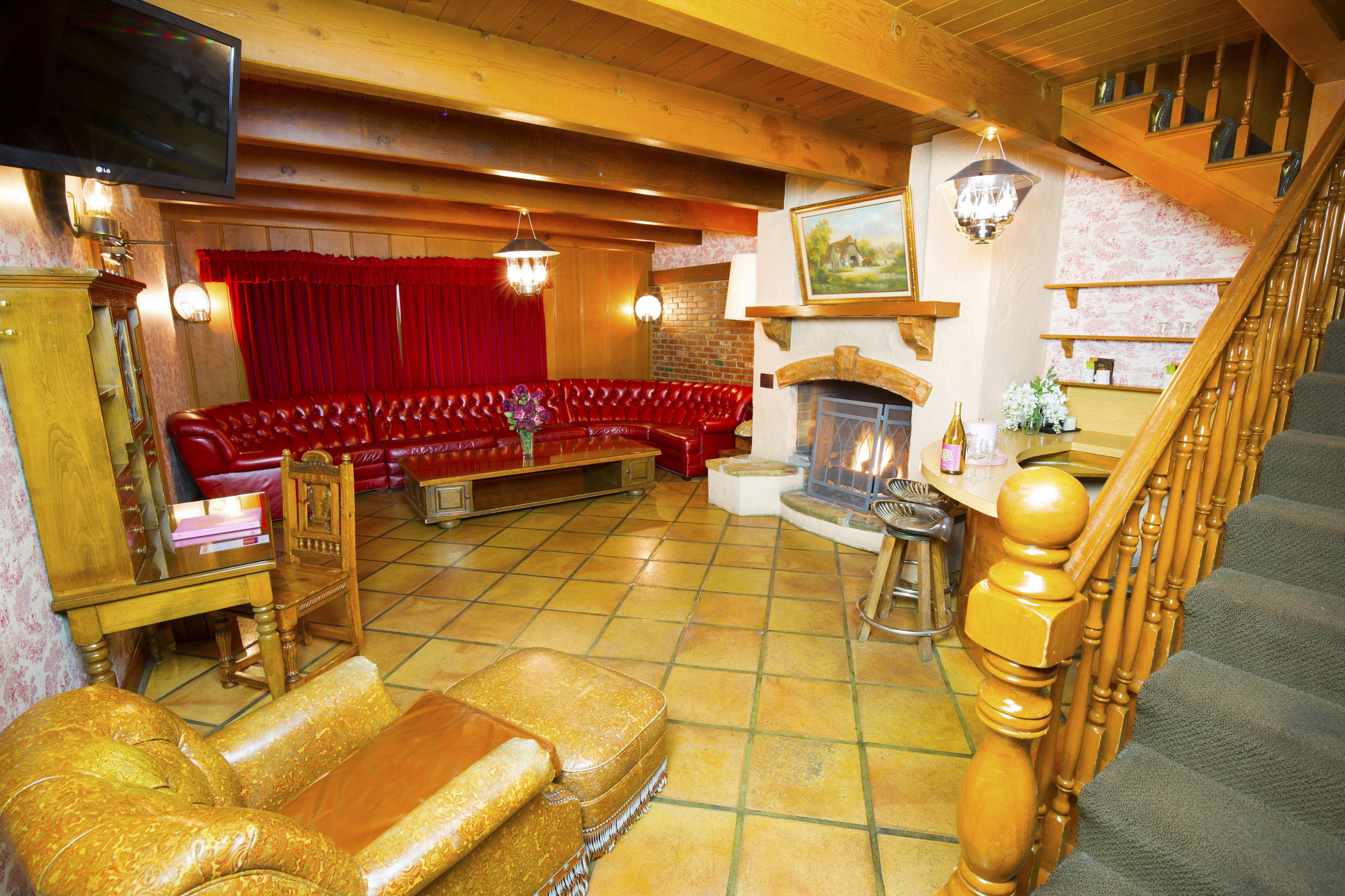 Madonna 4* San Luis Obispo