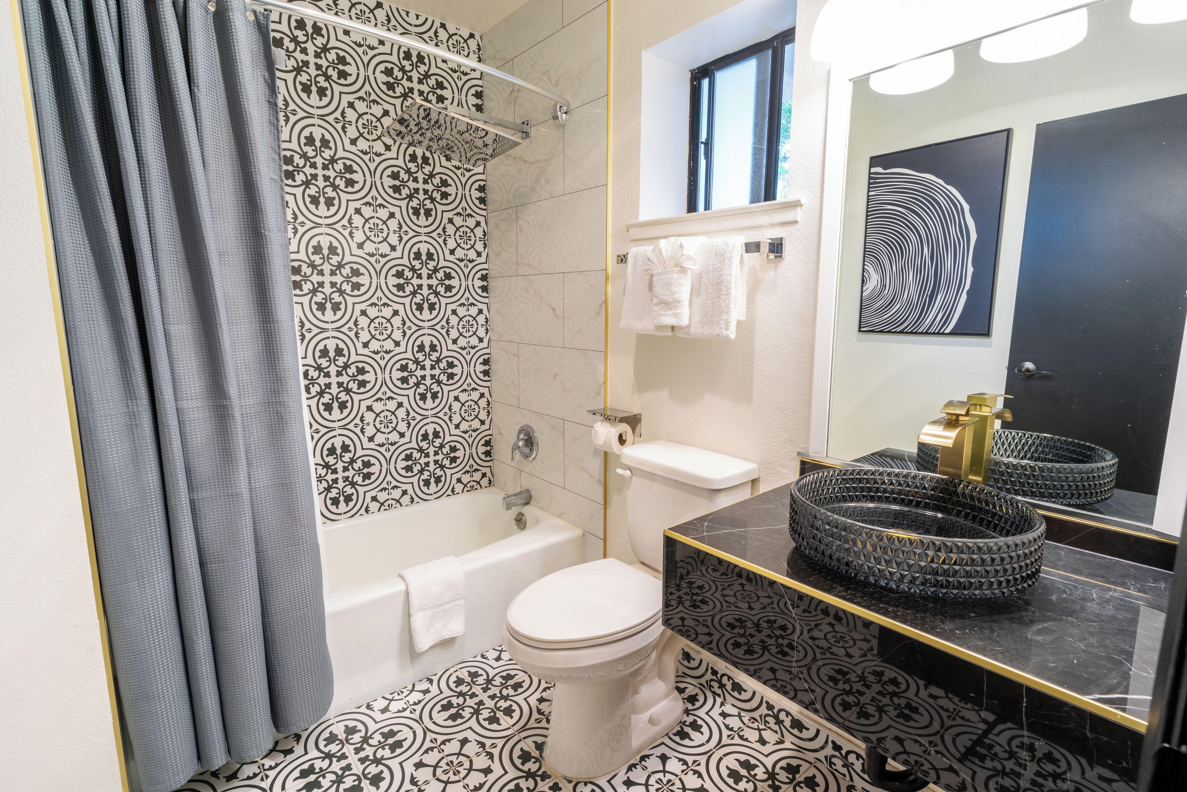 Hotel Sands & San Luis Obispo