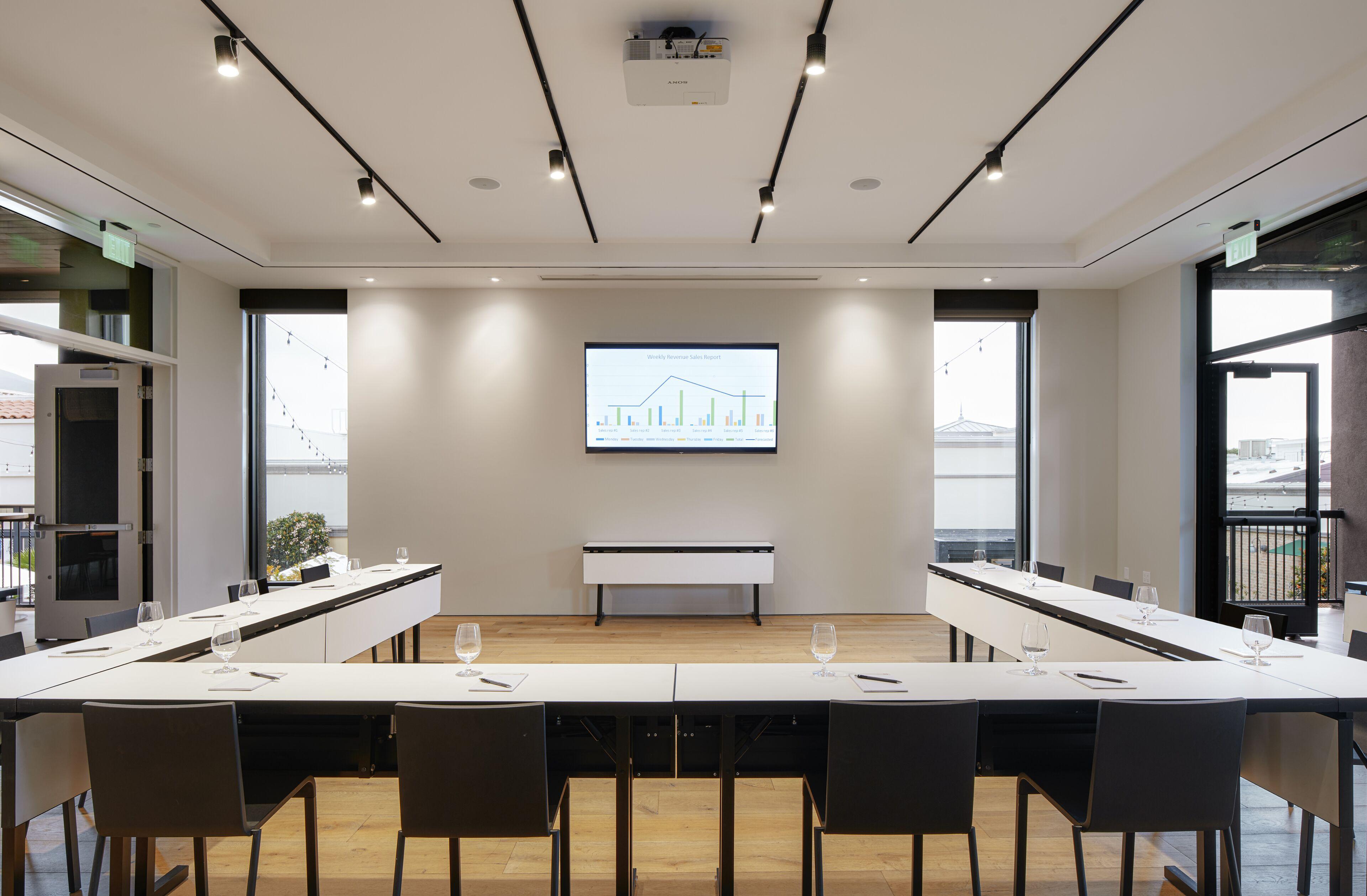 Hotel San Luis Obispo 4*