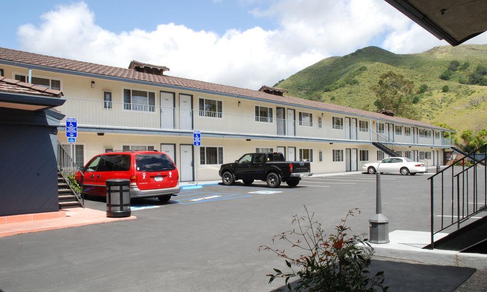 At 3* San Luis Obispo