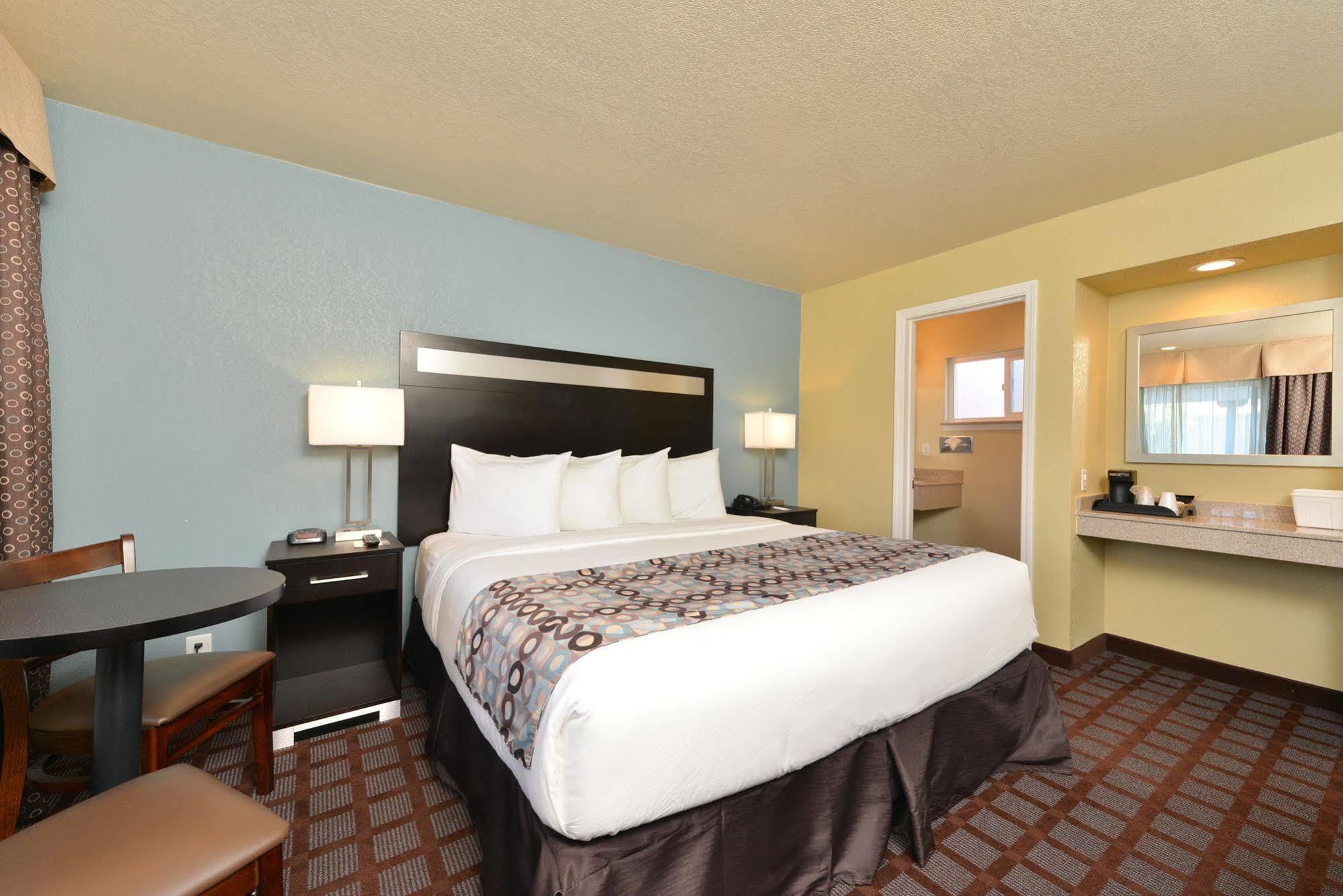 Avenue Downtown District Slo Inn San Luis Obispo