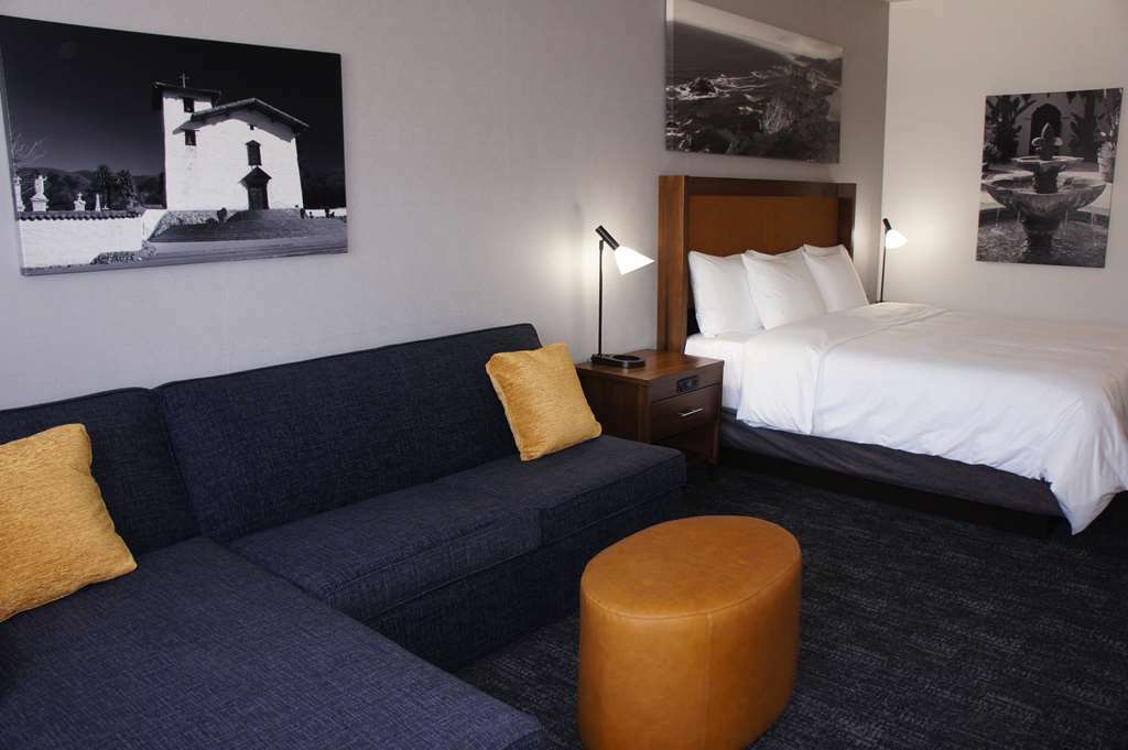 Hotel La Quinta By Wyndham 3*