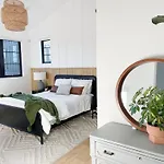 Private Pool & Hot Tub Retreat Near Downtown Slo
