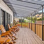 Peach Tree Inn 2*