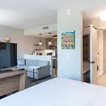 By Marriott 3*