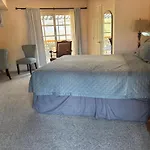 Peach Tree Inn 2*