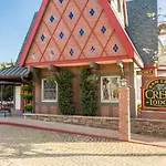 San Luis Creek Lodge