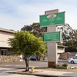 San Luis Inn And Suites