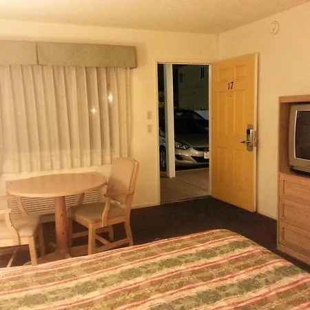 Villa Motel 2*