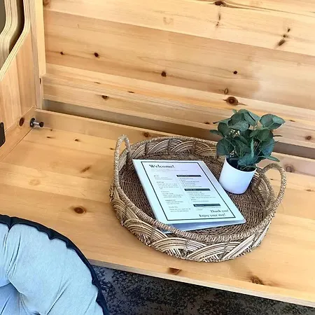 Sunshine Tiny And Loft Close To Downtown Holiday home