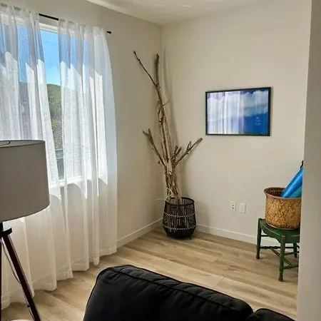Urban Slo Living- 1 Mile From Downtown