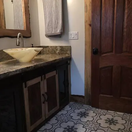 Pacific Coast Highway Milkhouse Holiday home