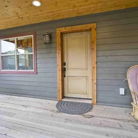 Pacific Coast Highway Milkhouse Holiday home *