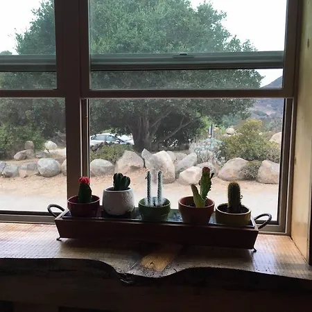 Pacific Coast Highway Milkhouse Holiday home *