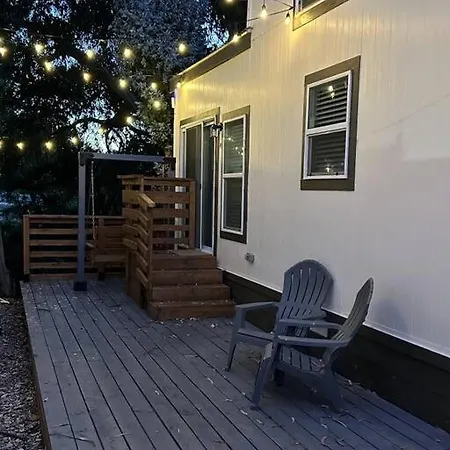The Tiny Loft And Private Yard San Luis Obispo