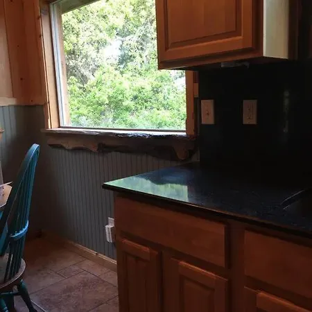 Pacific Coast Hwy Bunkhouse In Apartment