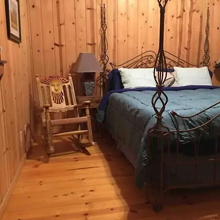 Apartment Pacific Coast Hwy Bunkhouse In San Luis Obispo