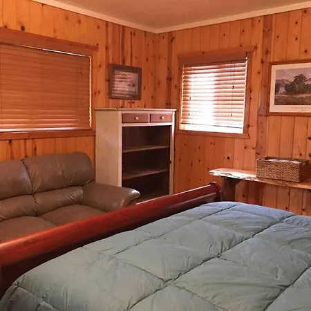 Pacific Coast Hwy Bunkhouse In Apartment San Luis Obispo