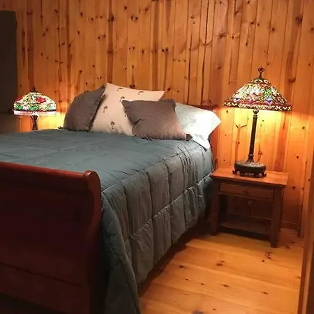 Pacific Coast Hwy Bunkhouse In Apartment