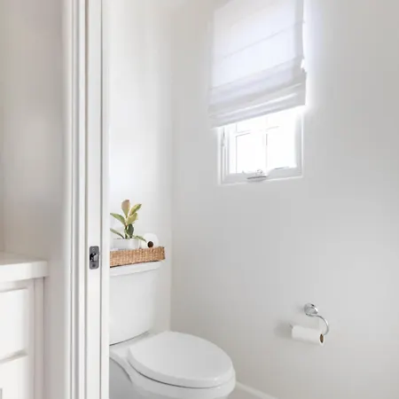 Luxurious Dowtown With Private Rooftop *