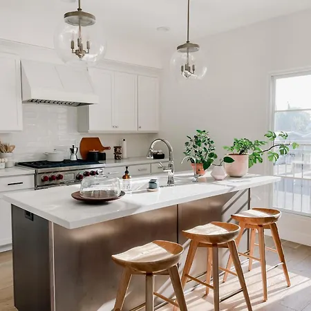 Luxurious Dowtown With Private Rooftop San Luis Obispo