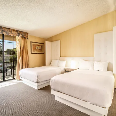 Calle Joaquin - Hotel San Luis Obispo