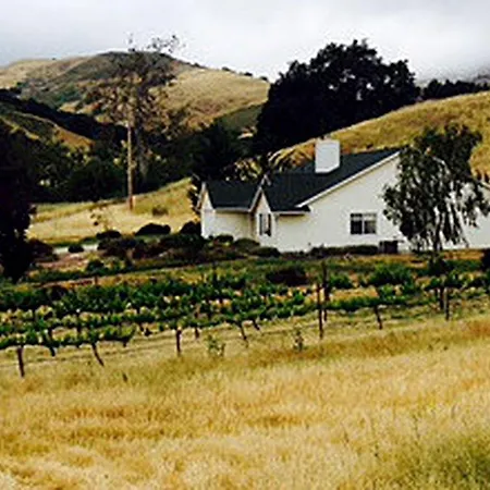 Idyllic Surrounded By Foothills Near Padres National Forest In California San Luis Obispo