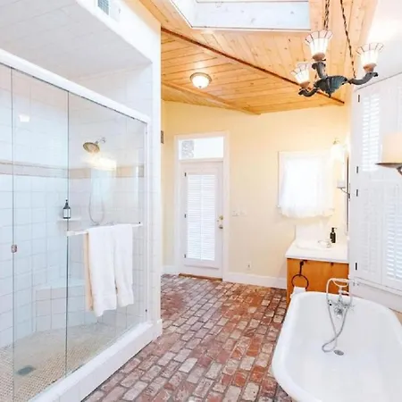 Idyllic Surrounded By Foothills Near Padres National Forest In California San Luis Obispo