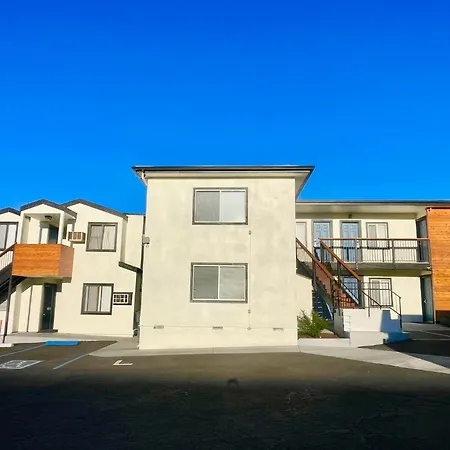 Motel Sunbeam 2*