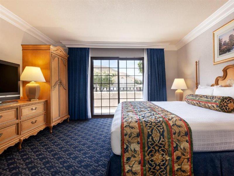 Hotel Sands &