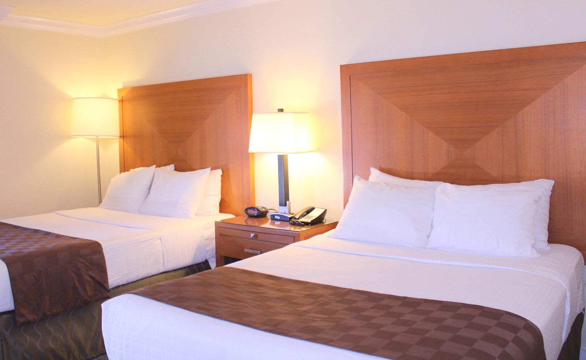 Hotel At