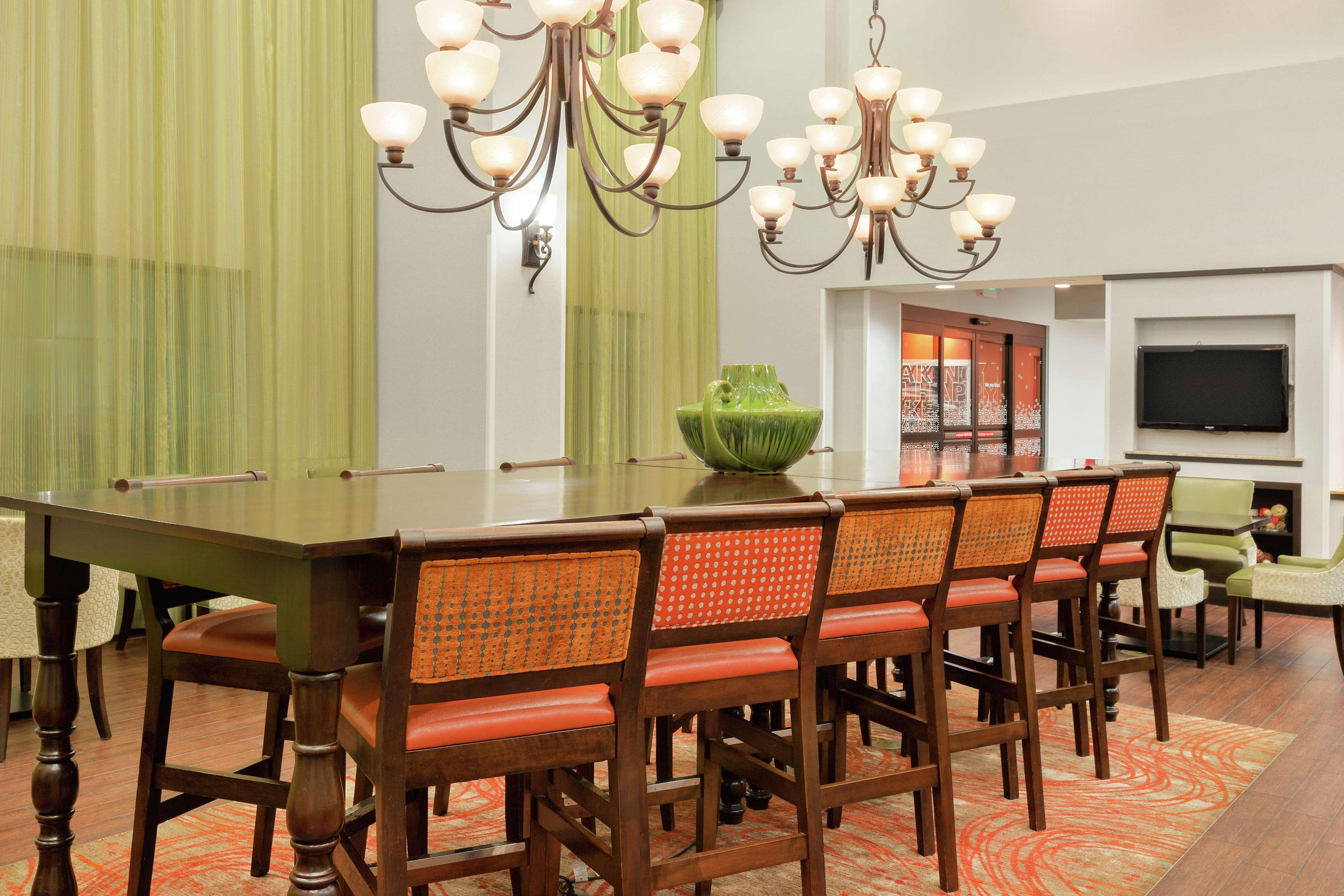 Hotel Hampton & San Luis Obispo