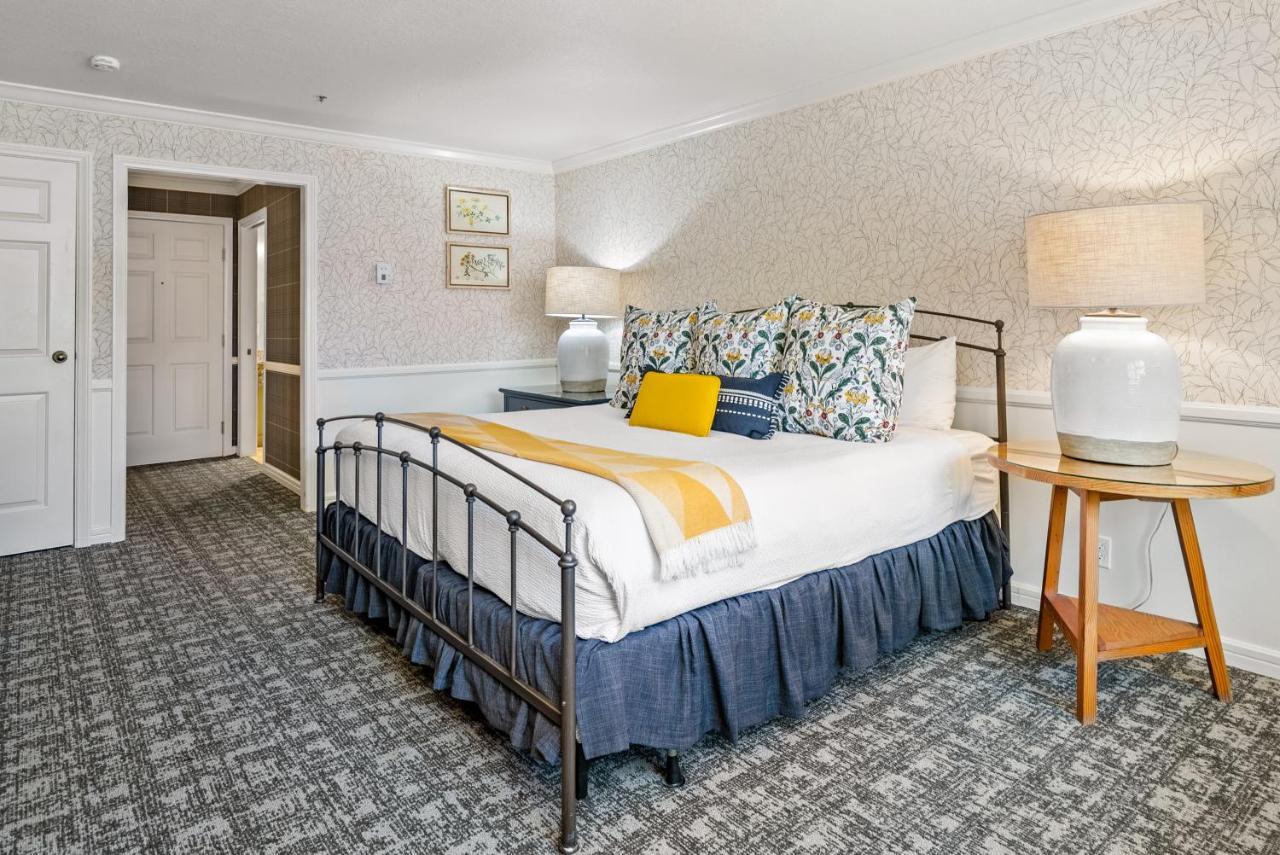 Apple Farm Hotel 3*