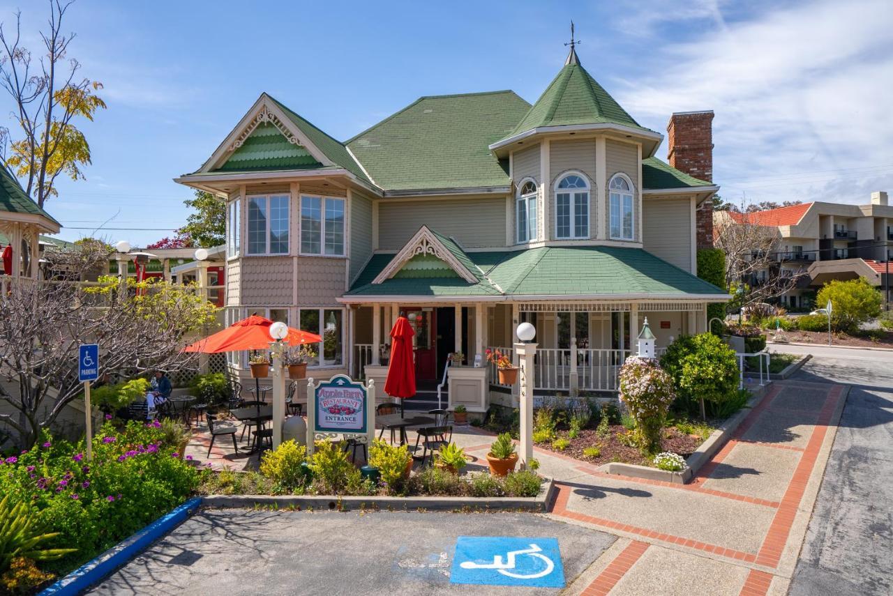 Hotel Apple Farm 3*