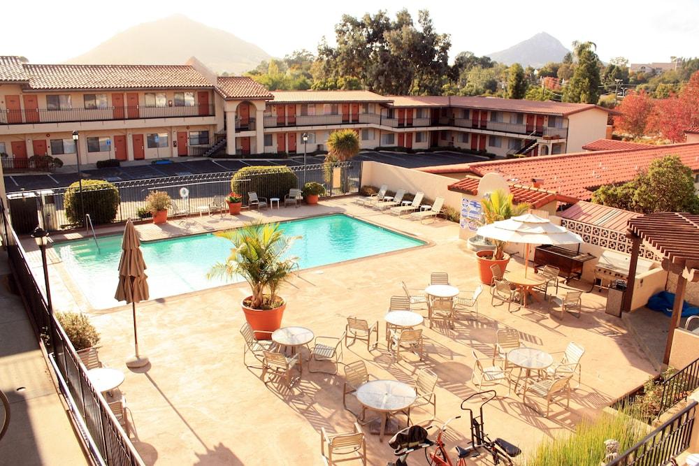 Hotel Sands & 3*