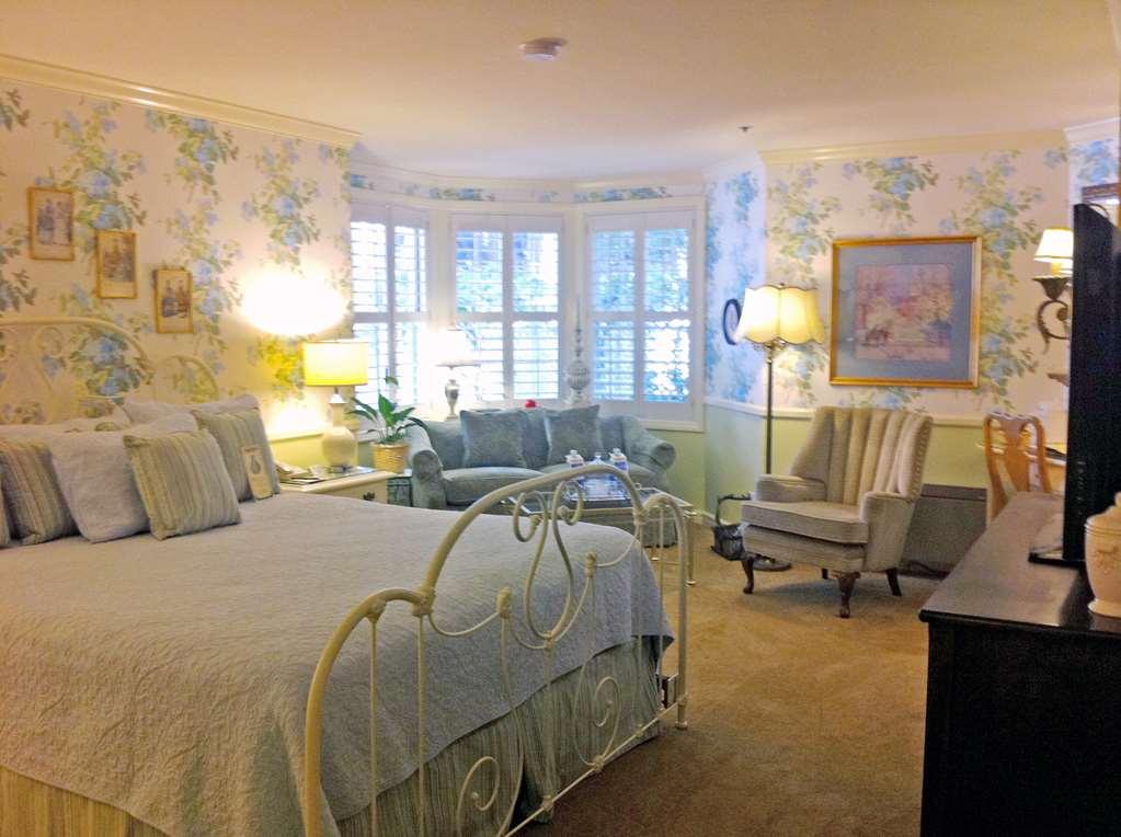 Apple Farm San Luis Obispo