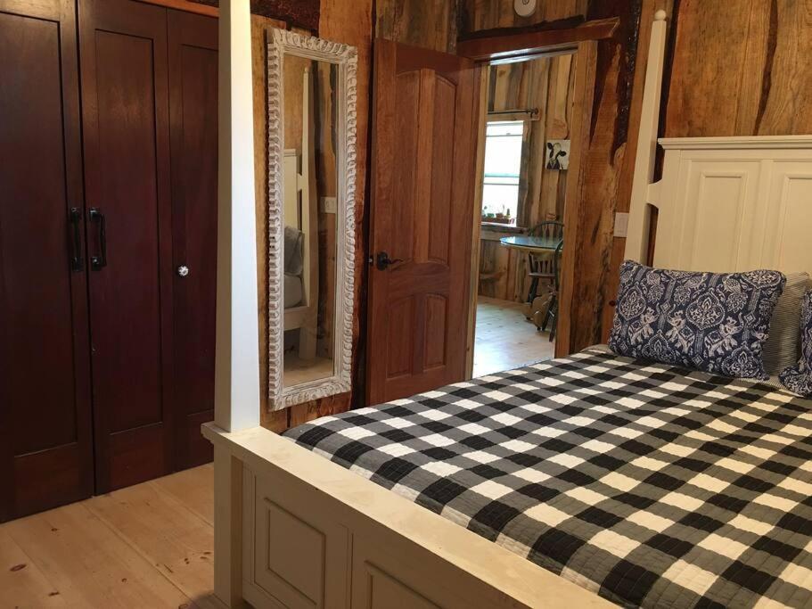 Pacific Coast Highway Milkhouse