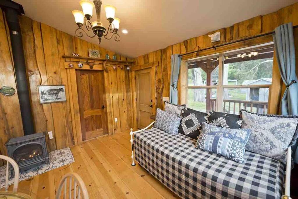 Pacific Coast Highway Milkhouse San Luis Obispo