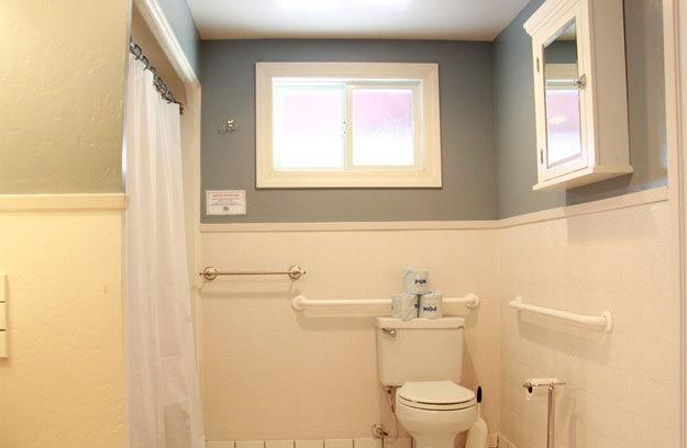 San Luis Obispo Hostel *