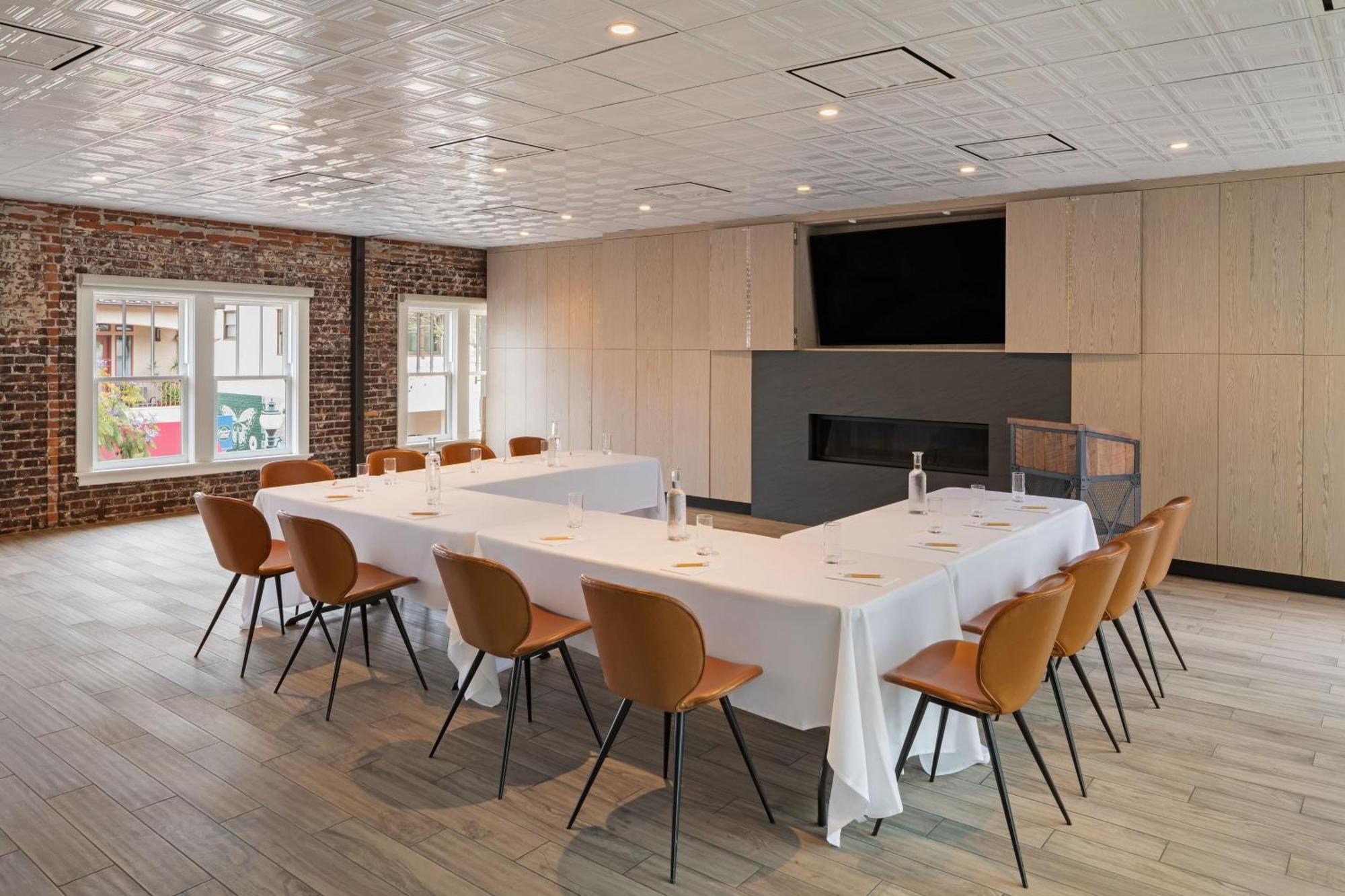 Hotel Cerro, Autograph Collection 4*