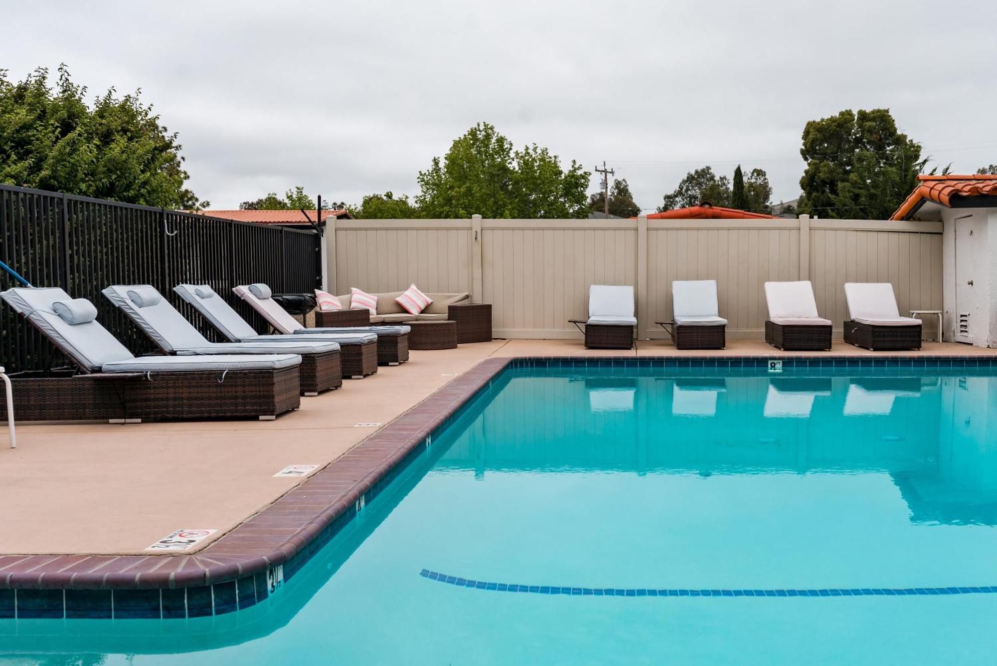 Sands & 3* San Luis Obispo