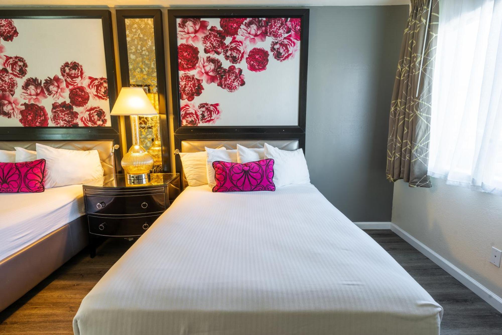 Sands & Hotel 3*