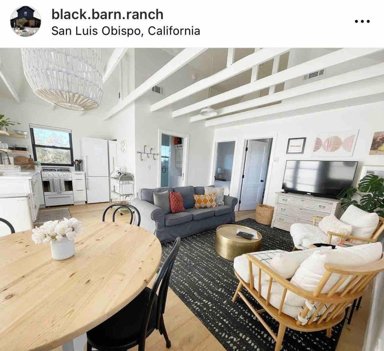 Black Barn Ranch Hill Views Downtown Close Holiday home San Luis Obispo