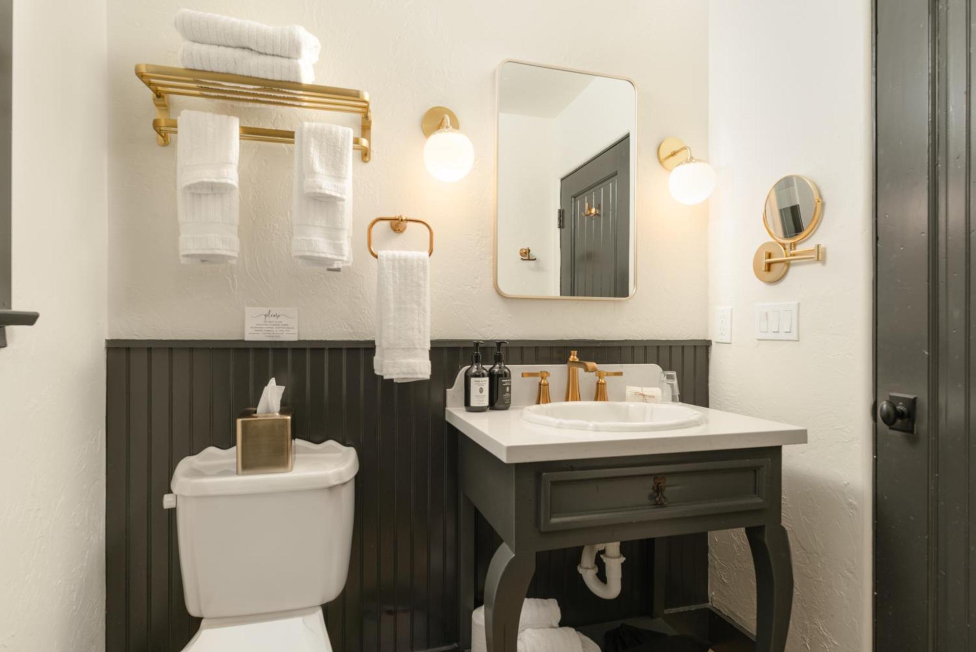 Petit Soleil - Bed, Breakfast And Bar Bed & Breakfast 4*